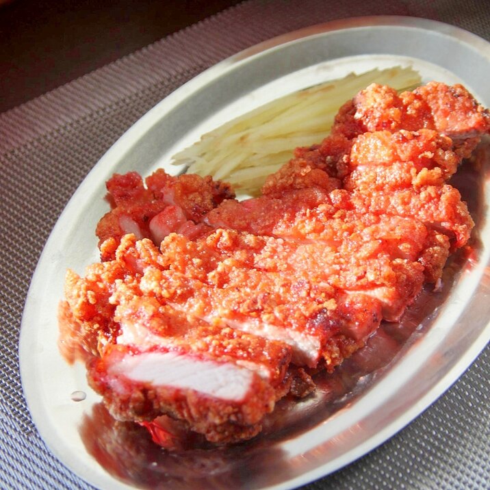 台湾のご当地とんかつ『紅焼肉(ホンシャオロウ)』